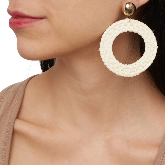 Jewelry - Straw Woven Round Circle Summer Earrings